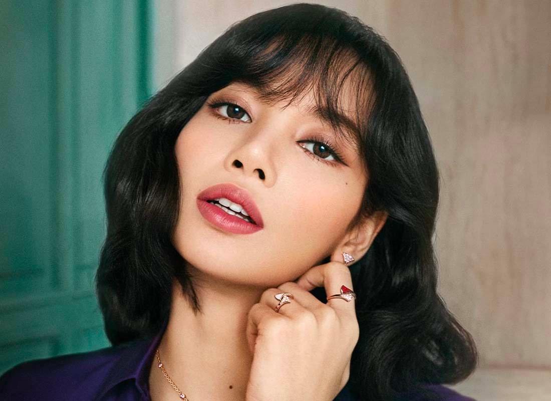 ลิซ่า Blackpink ในมิวสิควิดีโอที่กำลังถ่ายทำสำหรับการเปิดตัวโซโล่เดบิวต์ของเธอ