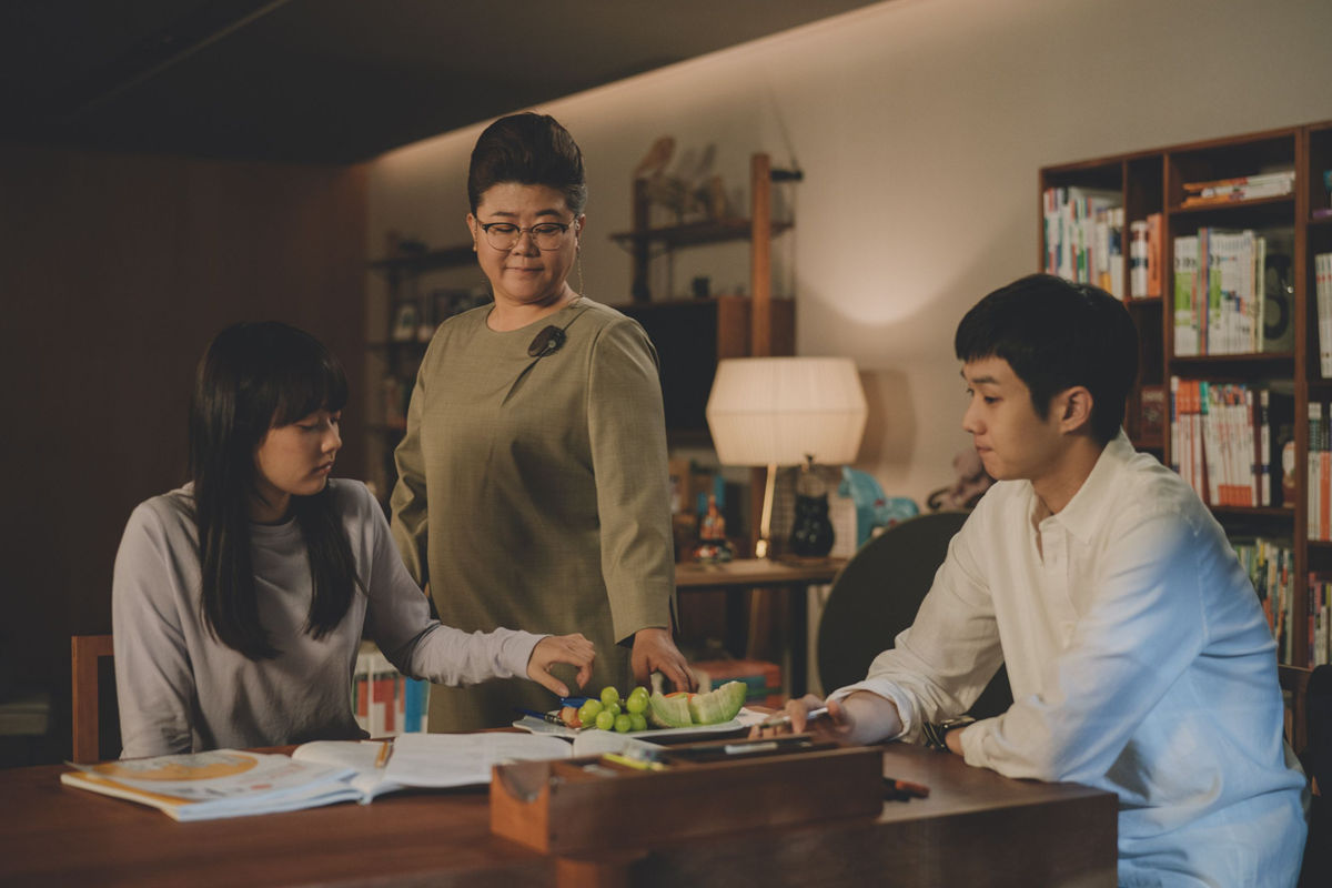 Scene from parasite high school girl getting tutored by a college student