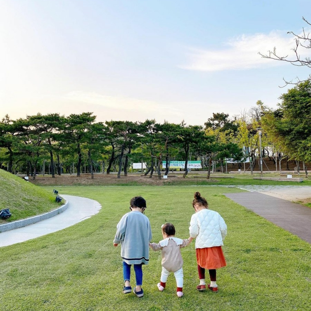 Kids walking in the park