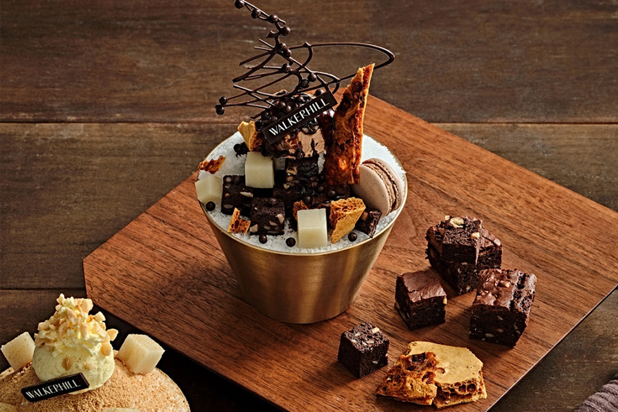 Walkerhill贩售的豪华刨冰，用丰富的巧克力和奶茶点缀于精致器皿中，展现顶级享受的文化。