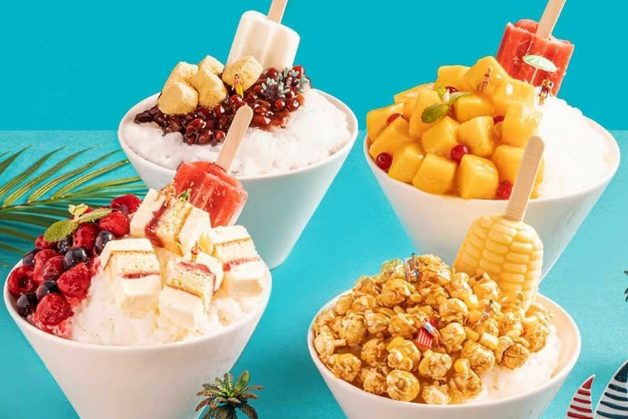 A Twosome Place出品的优格蛋糕刨冰，巧妙结合冰凉感和奶油乳酪的甜美，冰棒和新鲜奶油整合的细致美味。