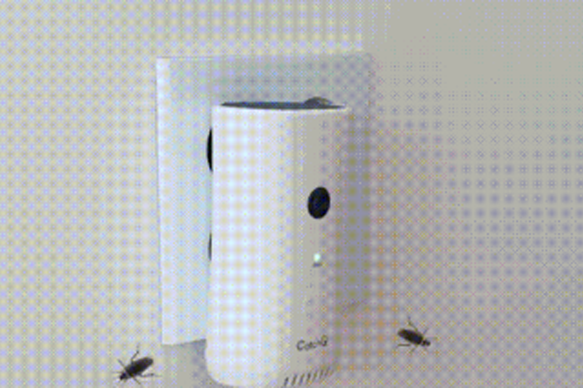 超音波驅蟲器，通過釋放特定波段驅除蚊蟲，無需化學異味的安全選擇。