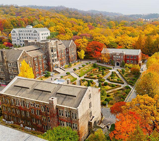 Creatrip Top 7 Autumn Korean University Campus Spots Seoul/Korea