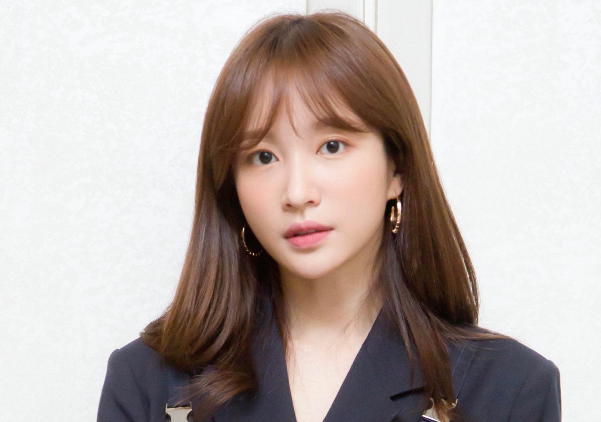 ハニ、コロナ19確診…所属事務所｢政府指針を履行中｣