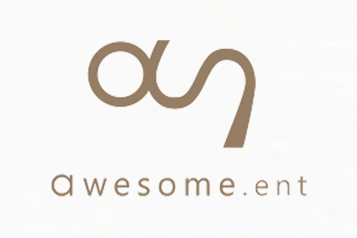 โลโก้บริษัท Awesome ENT. ต้นสังกัดของพัคซอจุน นักแสดงเกาหลีที่ร่วมแสดงในภาพยนตร์ 'The Marvels'