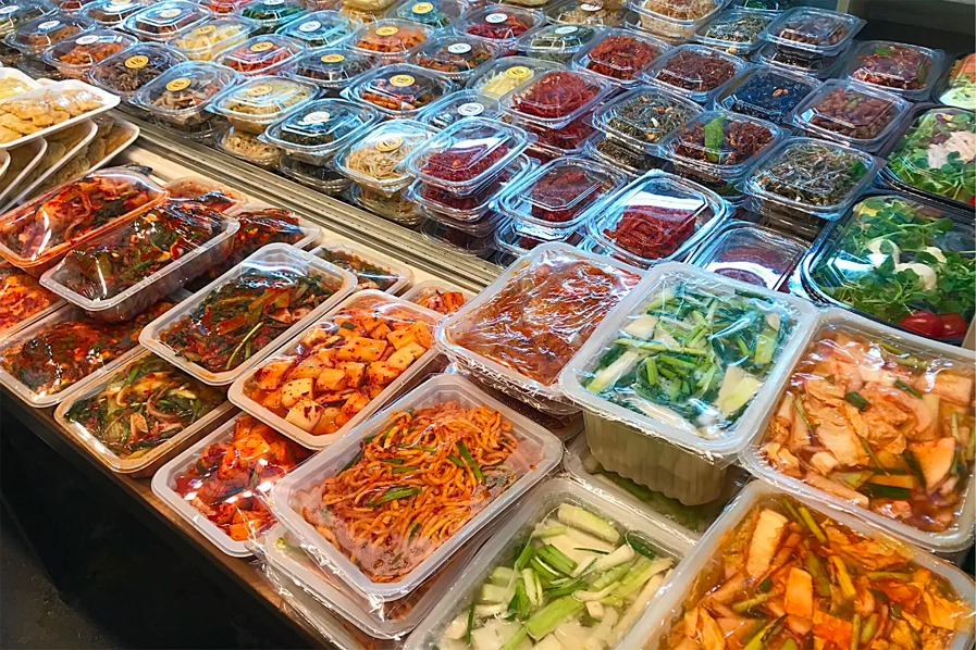 望遠市場美食 2025