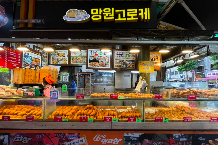 望遠市場美食 2025