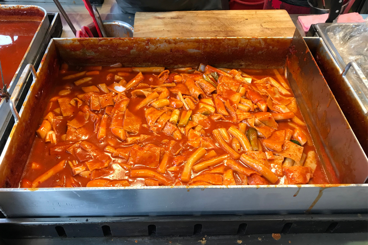 韓国、韓国旅行、韓国観光、ソウル、ソウル旅行、ソウル観光、韓国グルメ、ソウルグルメ、屋台グルメ、ローカルフード、ローカルグルメ、韓国市場、韓国伝統市場、望遠市場、マンウォン市場、麻浦、マポ、弘大、ホンデ