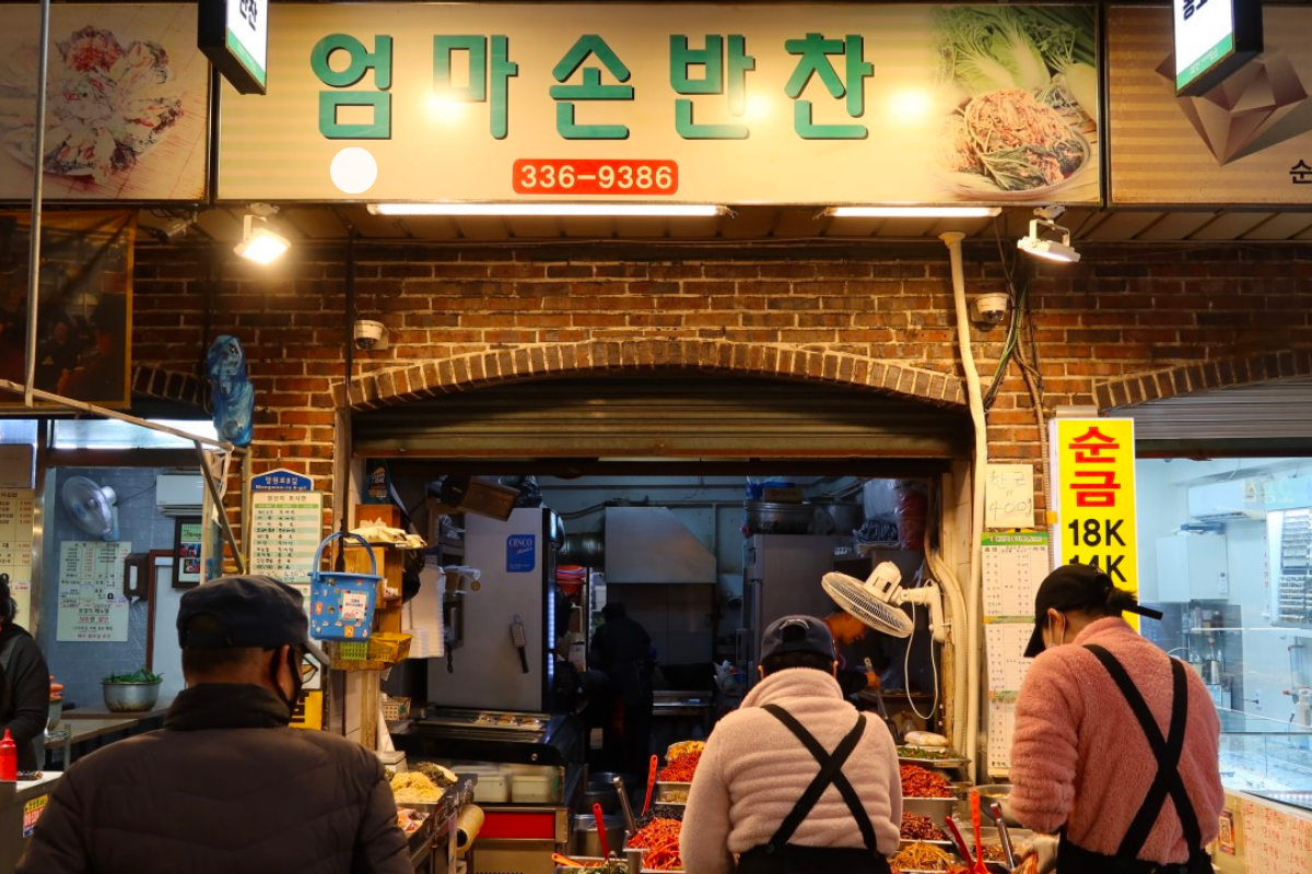 韓国、韓国旅行、韓国観光、ソウル、ソウル旅行、ソウル観光、韓国グルメ、ソウルグルメ、屋台グルメ、ローカルフード、ローカルグルメ、韓国市場、韓国伝統市場、望遠市場、マンウォン市場、麻浦、マポ、弘大、ホンデ