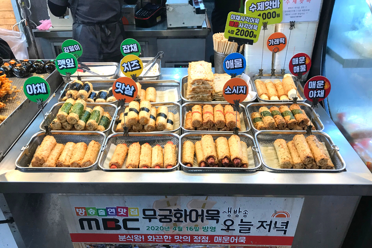 韓国、韓国旅行、韓国観光、ソウル、ソウル旅行、ソウル観光、韓国グルメ、ソウルグルメ、屋台グルメ、ローカルフード、ローカルグルメ、韓国市場、韓国伝統市場、望遠市場、マンウォン市場、麻浦、マポ、弘大、ホンデ