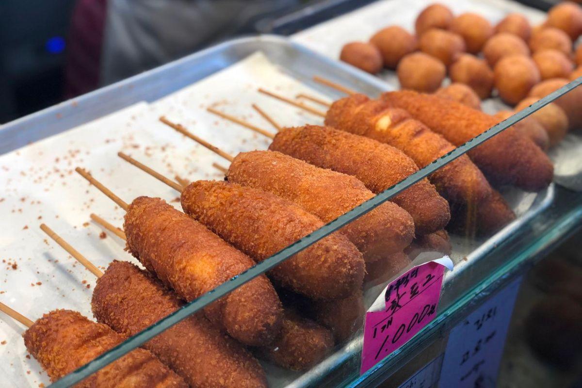 韓国、韓国旅行、韓国観光、ソウル、ソウル旅行、ソウル観光、韓国グルメ、ソウルグルメ、屋台グルメ、ローカルフード、ローカルグルメ、韓国市場、韓国伝統市場、望遠市場、マンウォン市場、麻浦、マポ、弘大、ホンデ