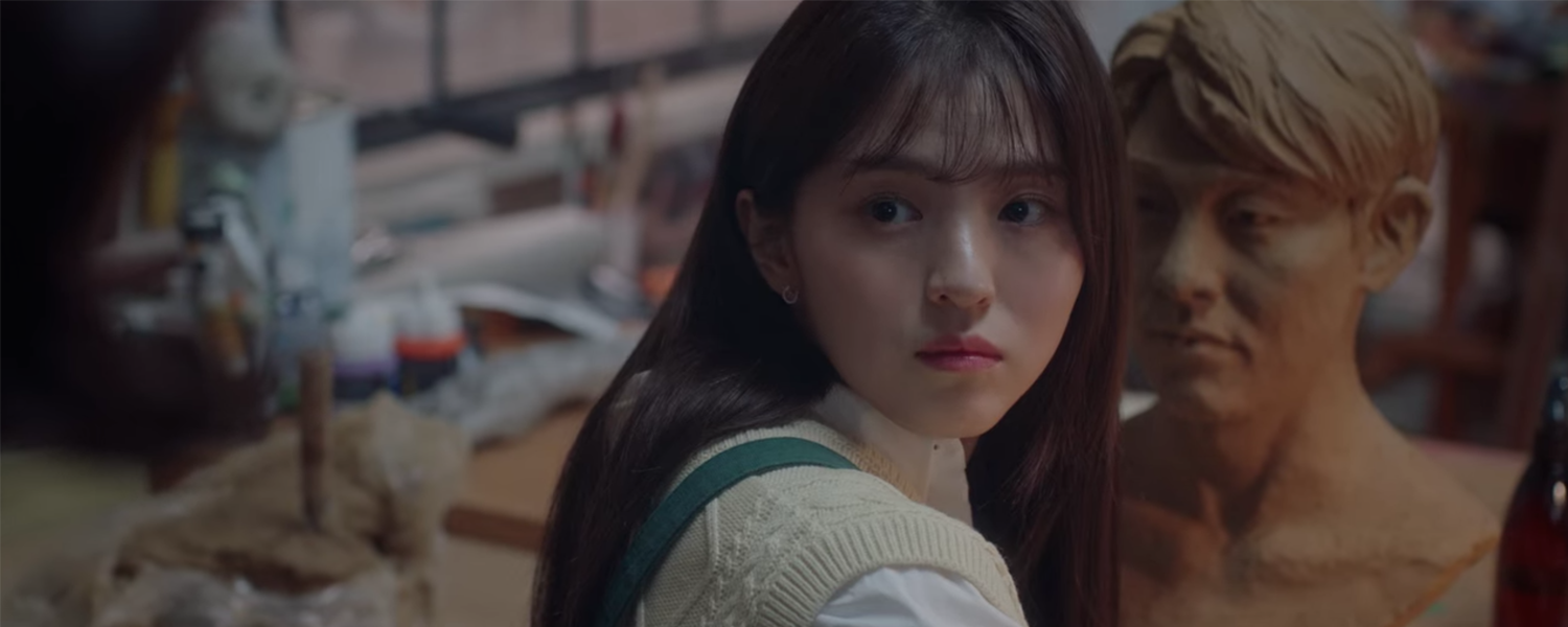 Nevertheless Nabi working on a sculpture at Pyeongtaekho Studio