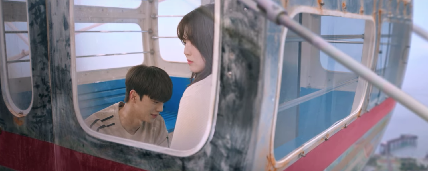 Sapgyoho Amusement Park Nevertheless Nabi and Jae-eon on the Ferris wheel