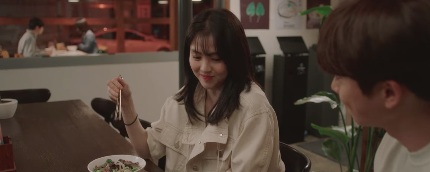 Nevertheless Nabi eating food at Mimiok