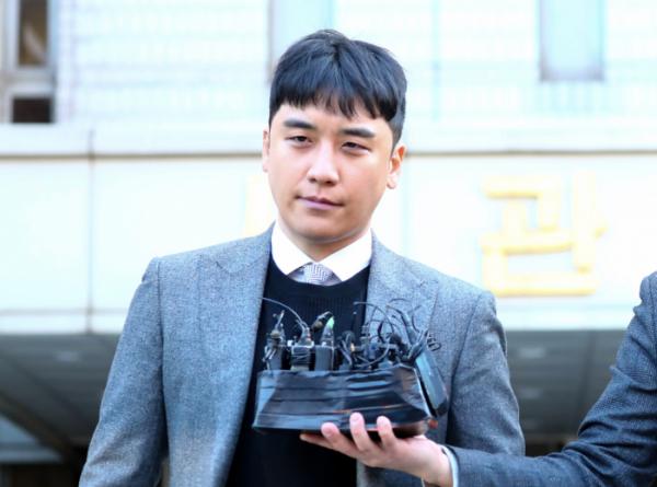 スンリ(V.I)に懲役３年…「ラーメンの秘法教えた日本人にも売春斡旋」