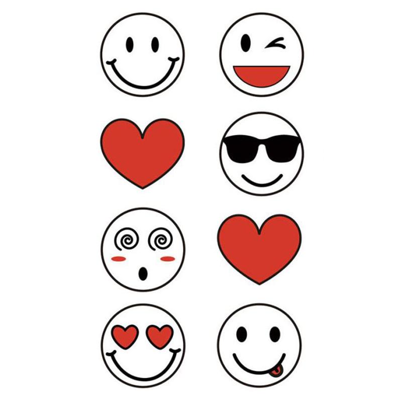 Các biểu tượng cảm xúc và hình ảnh trái tim từ miếng dán khử mùi Peelcoach giúp tạo thêm niềm vui.