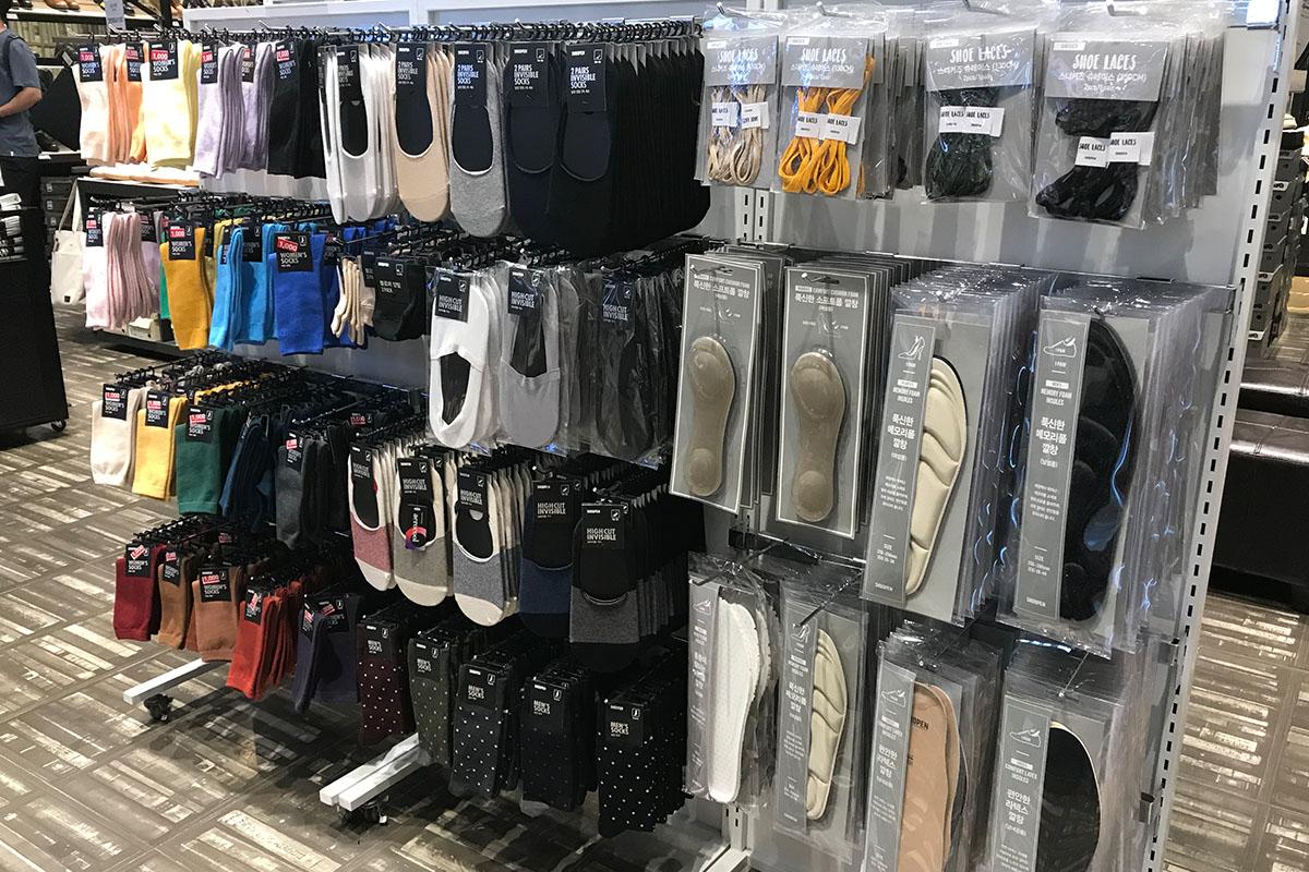 Socks, insoles, and laces at Shoopen