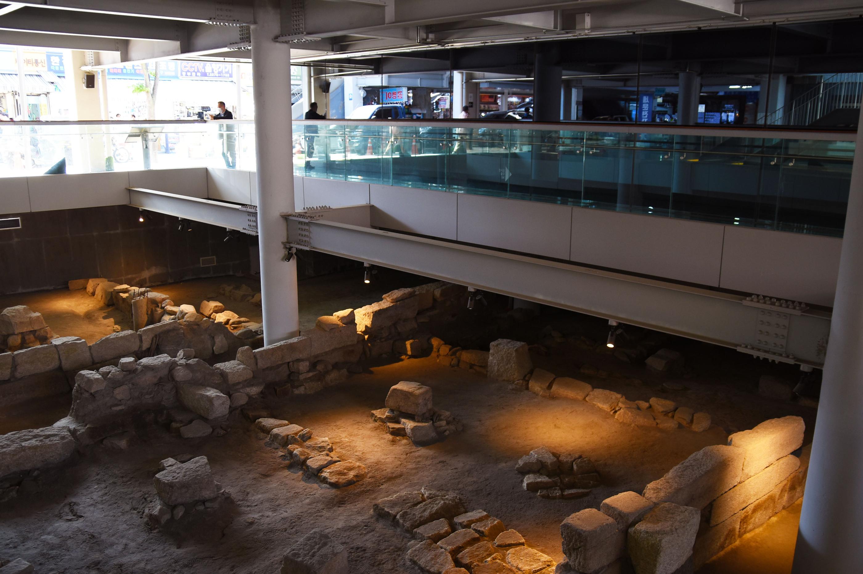 Seoul Korea Euljiro history, sewoon plaza, artifacts under mall