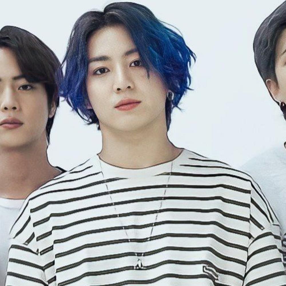 Chiếc dây chuyền bạc trang nhã của Delixir trên cổ tay một người nổi tiếng.