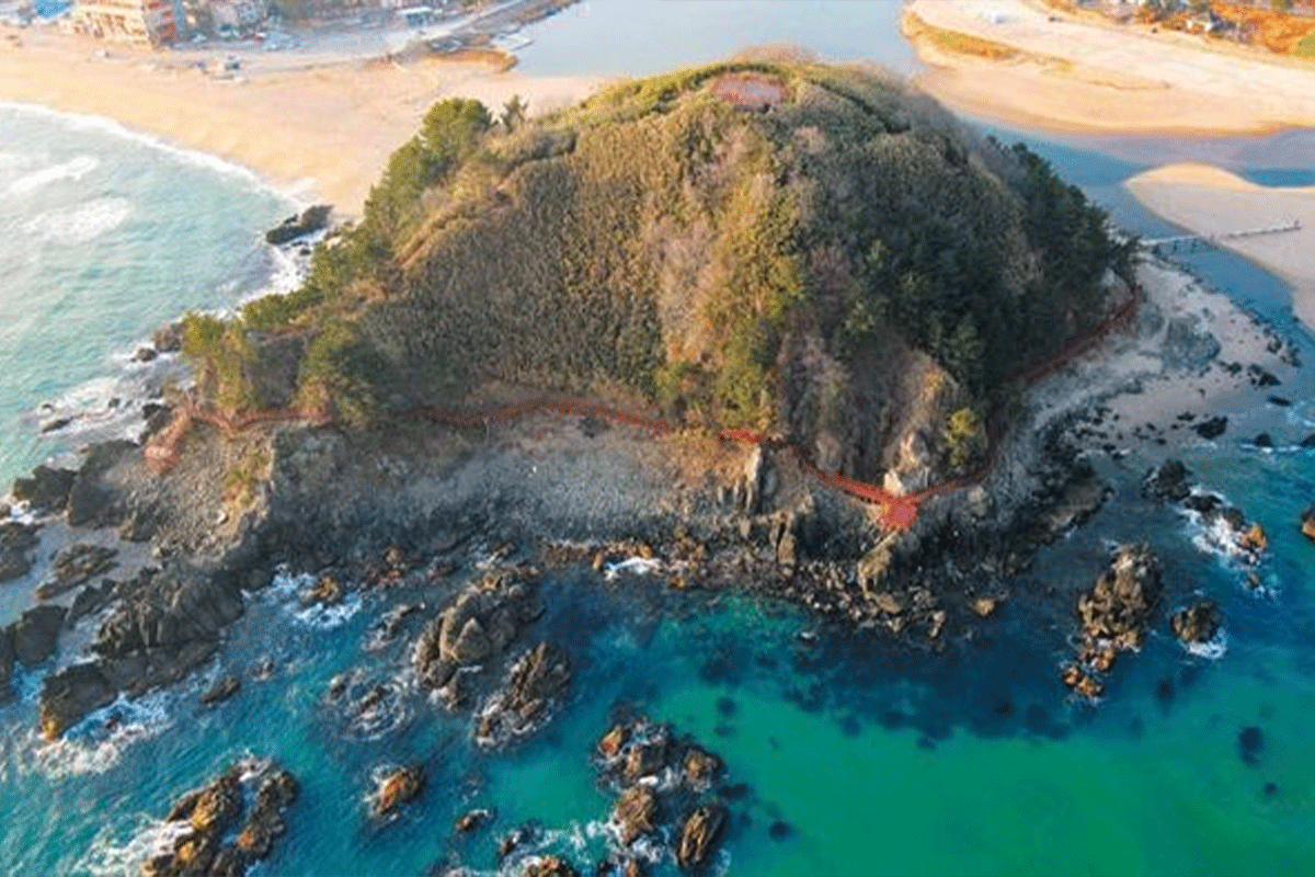 Deokbongsan, Samcheok