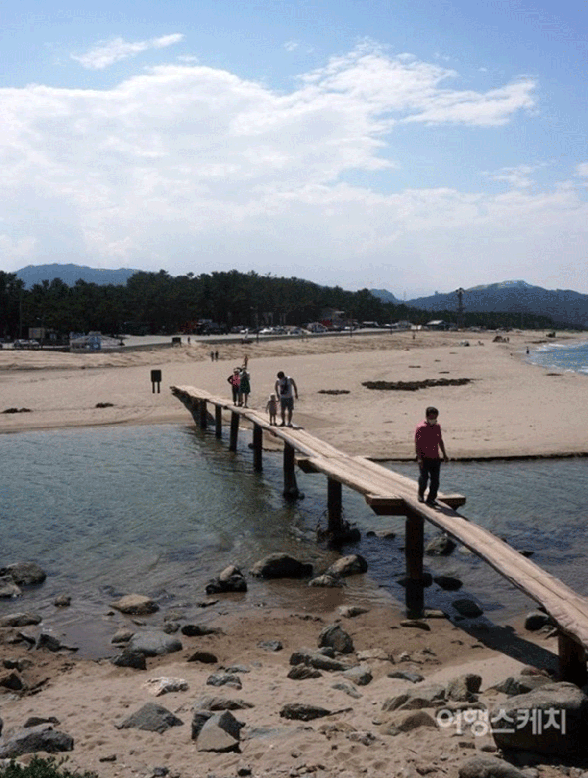Bridge from Maengbang to Deokbongsan