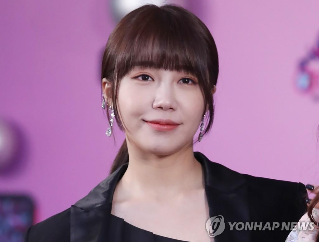 Apinkのチョン・ウンジ　ストーカーを告訴