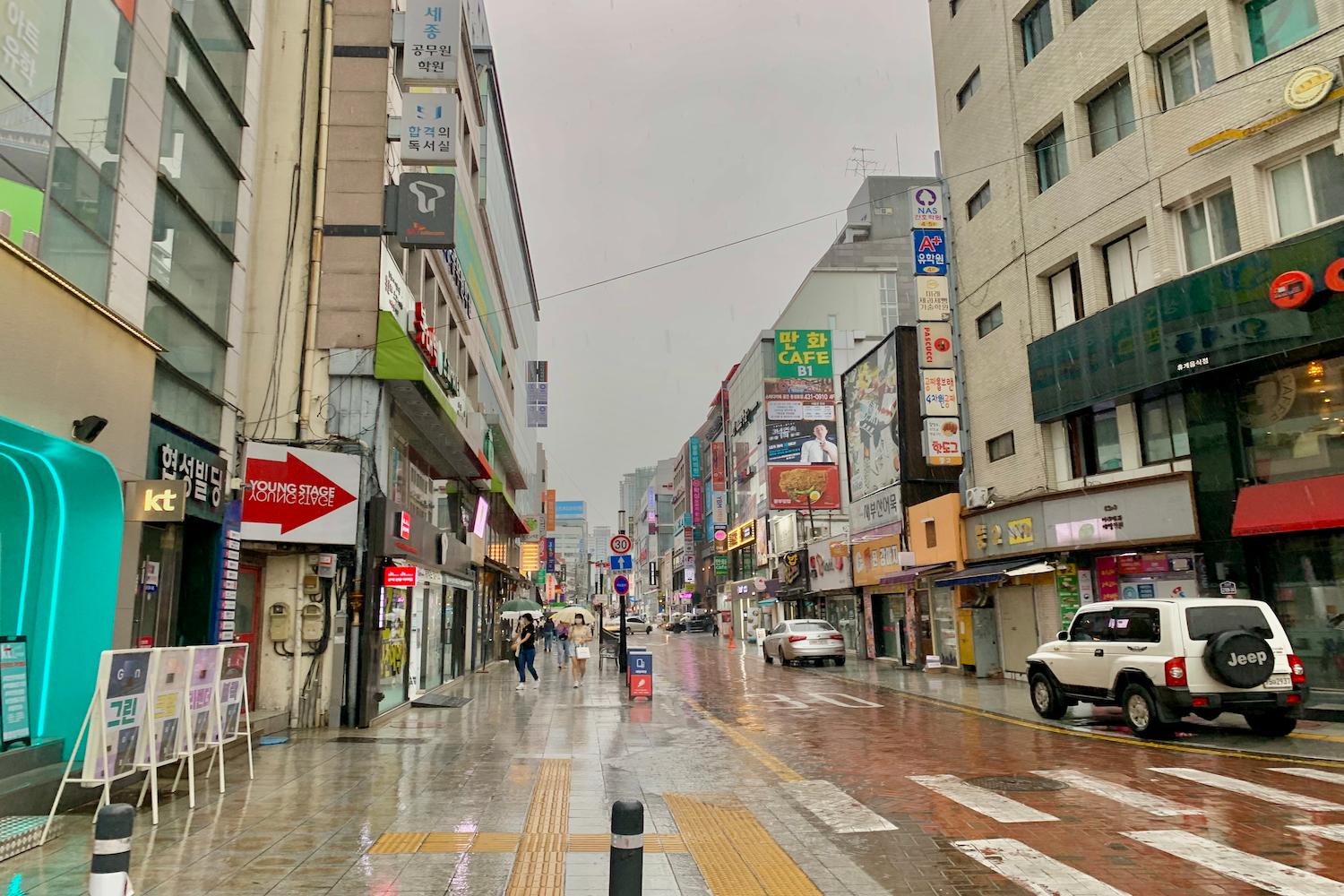 Dongseong-ro: Con phố nhộn nhịp, sầm uất bậc nhất Daegu, Hàn Quốc! - Creatrip