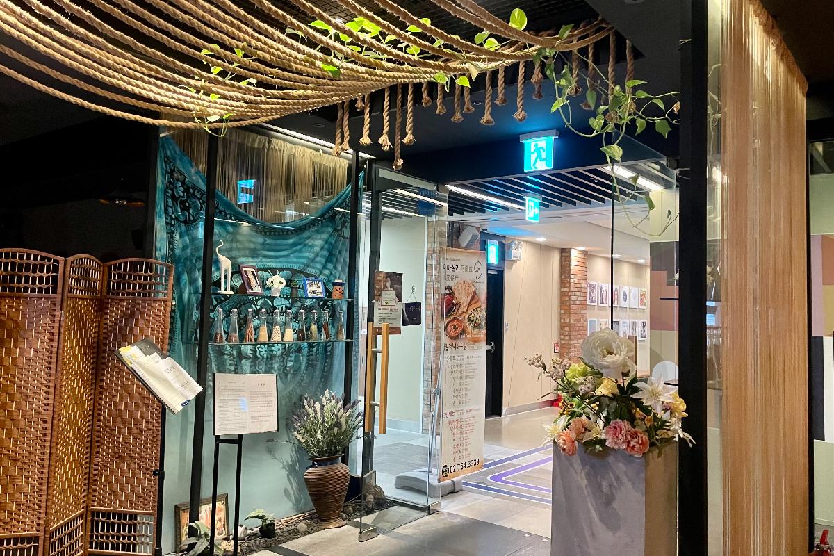 The Masala in Myeongdong door way