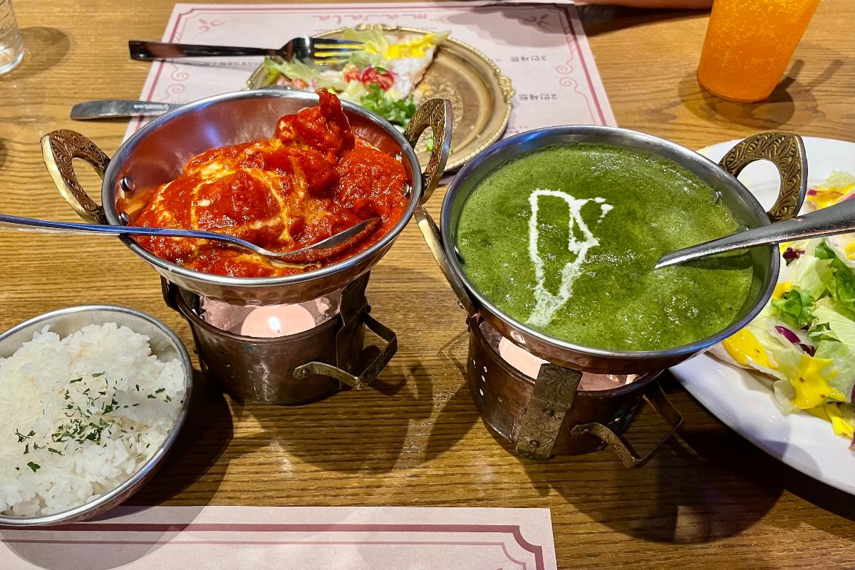 Shrimp Vindaloo and Palak Paneer at The Masala