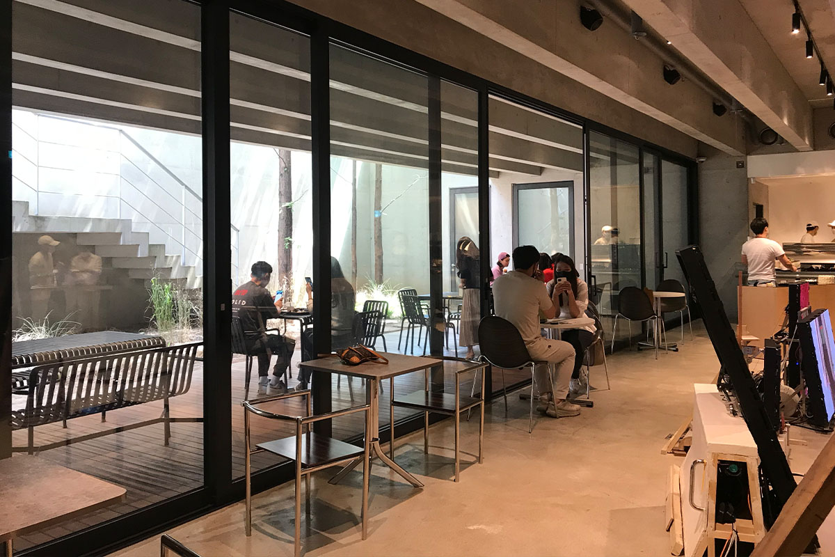 韓国、韓国カフェ、K-POP、Treasure、iKON、Nudake Dosan Cafe