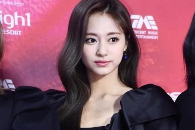 ツウィは台湾国籍なのに…中国、ファンクラブを統制｢名称を変えろ｣