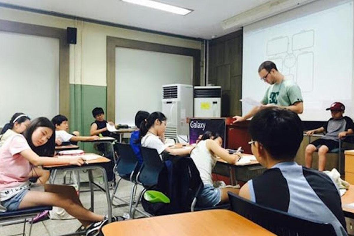 ชาวต่างชาติ