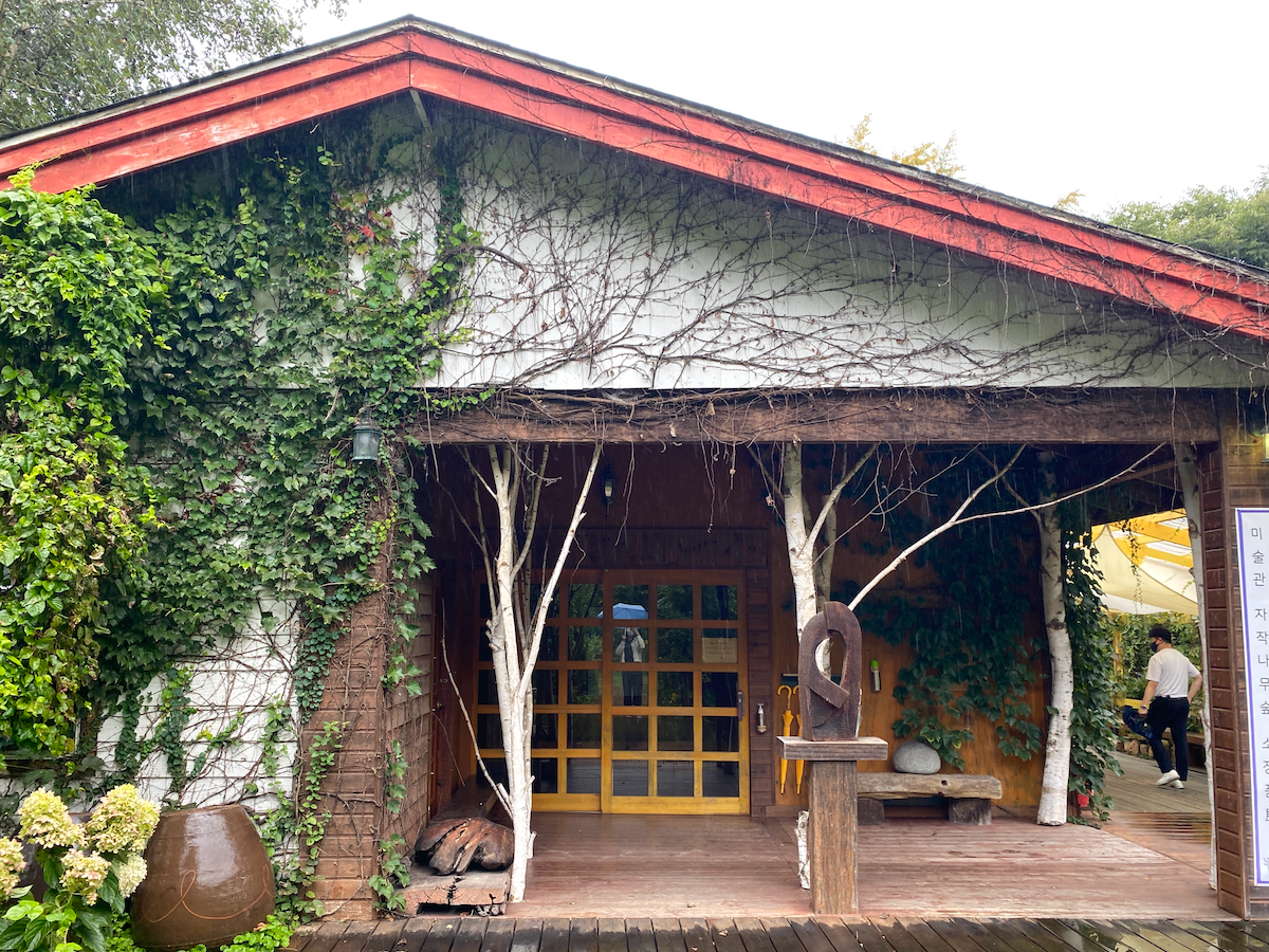 Jajaknamusoup Art Museum exhibition hall in Hoengseong