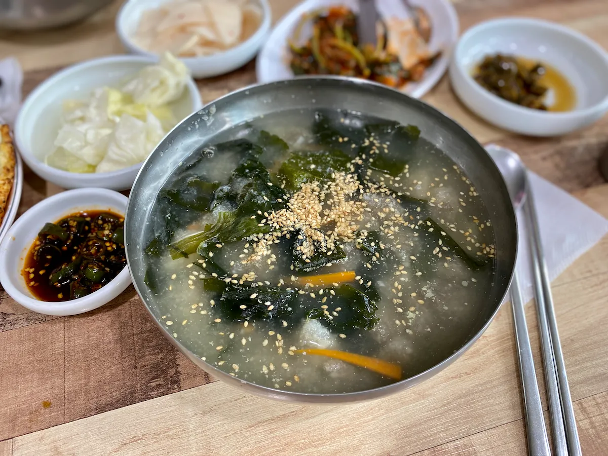 Cheongtaesan Makguksu