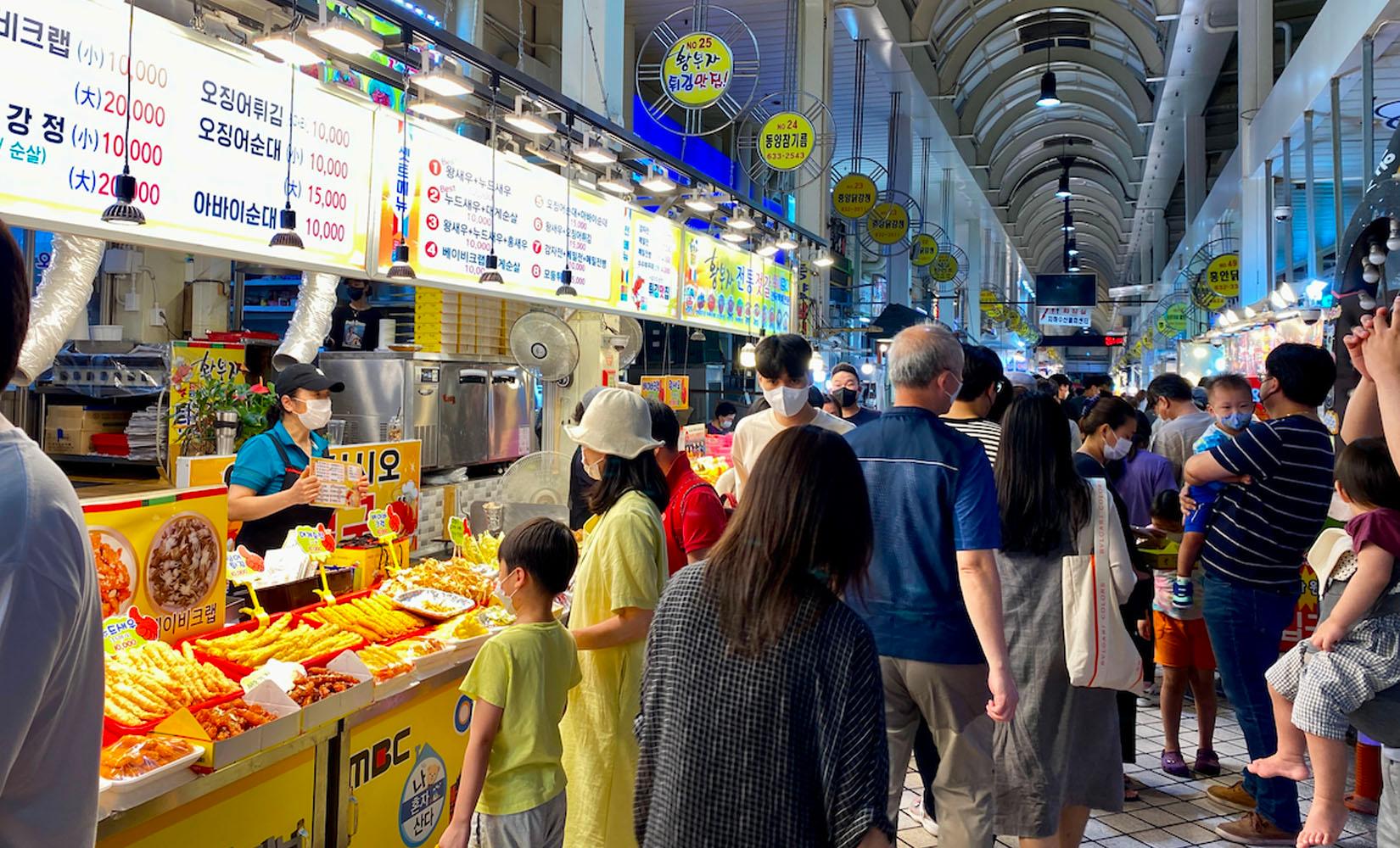  Chợ trung tâm Sokcho: khám phá đồ ăn đường phố ở Gangwondo-thumbnail