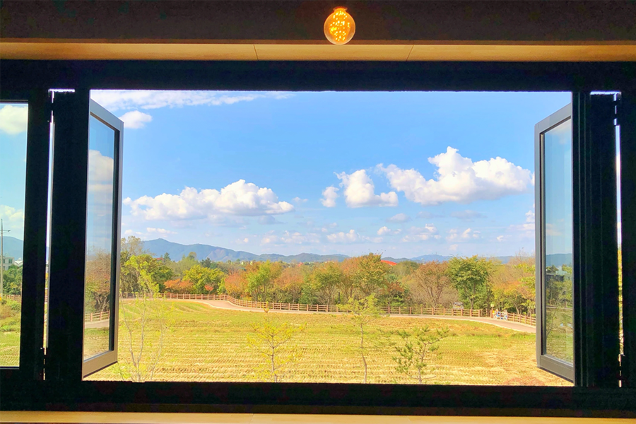 韓国、韓国旅行、韓国観光、江原道、カンウォンド、横城、江陵、カンルン、ソクチョ、束草、東海、ドラマロケ地、韓国カフェ、カフェ巡り、正東津、春川、チュンチョン