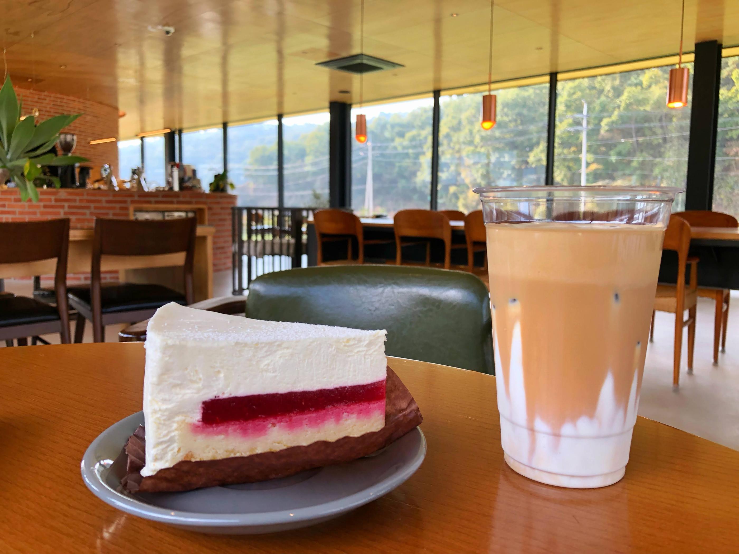Famous Gangwondo Cafes: Cafe ROTONDA