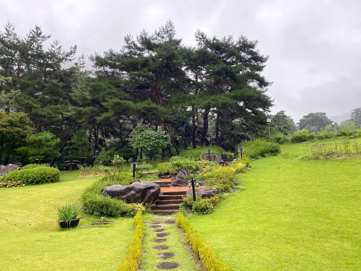 Famous Gangwondo Cafes Lake Road133