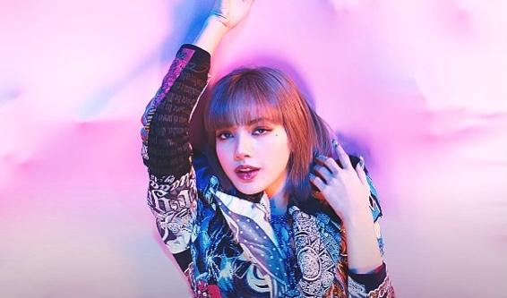 リサ、PSYの記録を破った…｢LALISA｣MV、2日で1億ビュー