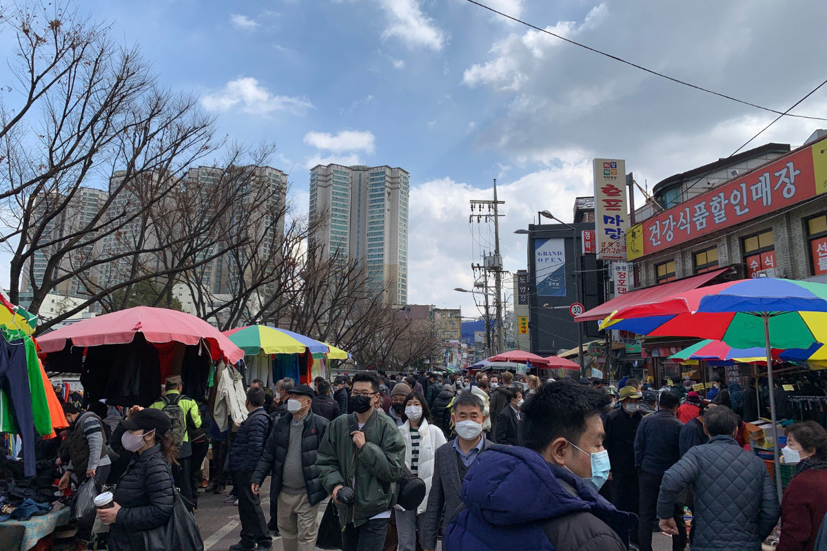 Dongmyo Flea Market