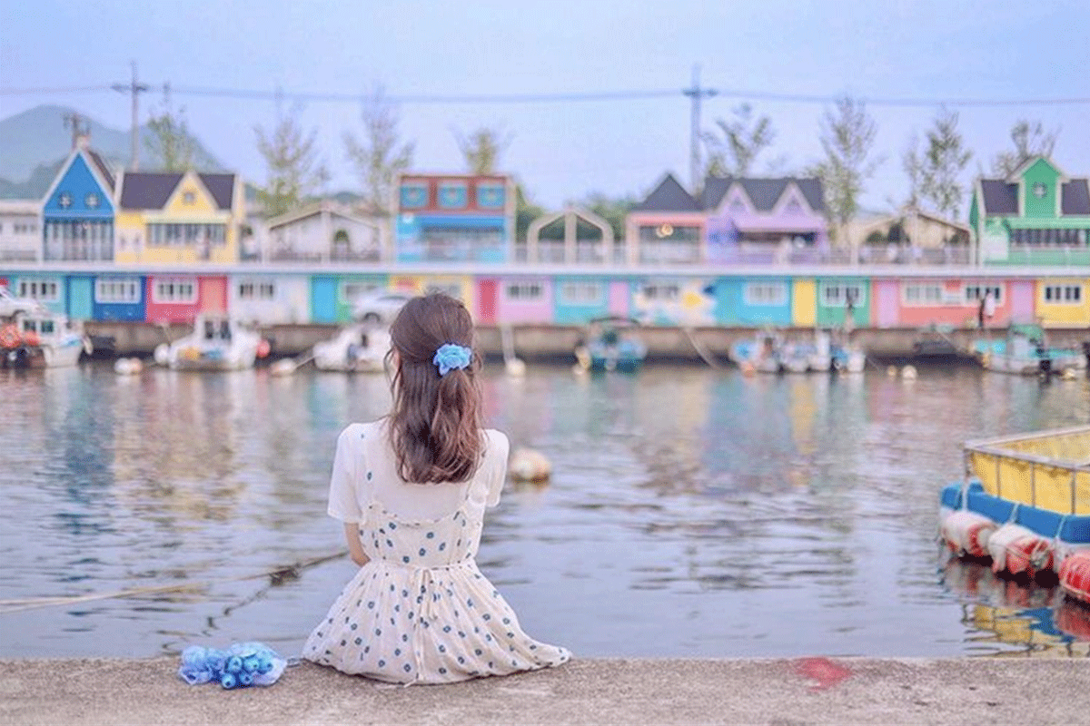 travel korea rainbow photo spot, busan jangnim port, janglim harbor