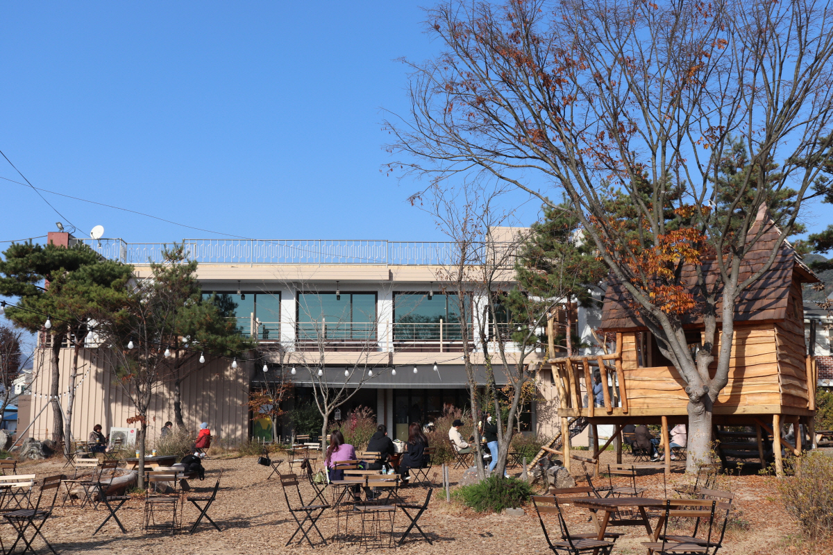 韓国、韓国旅行、韓国観光、江原道、カンウォンド、春川、チュンチョン、韓国カフェ、江原道カフェ、韓国デザート、じゃがいもパン、Gamza Batt