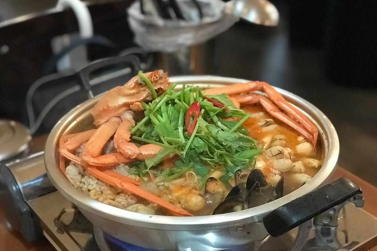 อาหารเกาหลี狎鴎亭グルメ、木蓮食堂、ソウル、アルタン、海鮮、魚介、魚卵、カニ