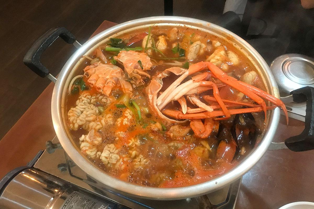 狎鴎亭グルメ、木蓮食堂、ソウル、アルタン、海鮮、魚介、魚卵、カニ