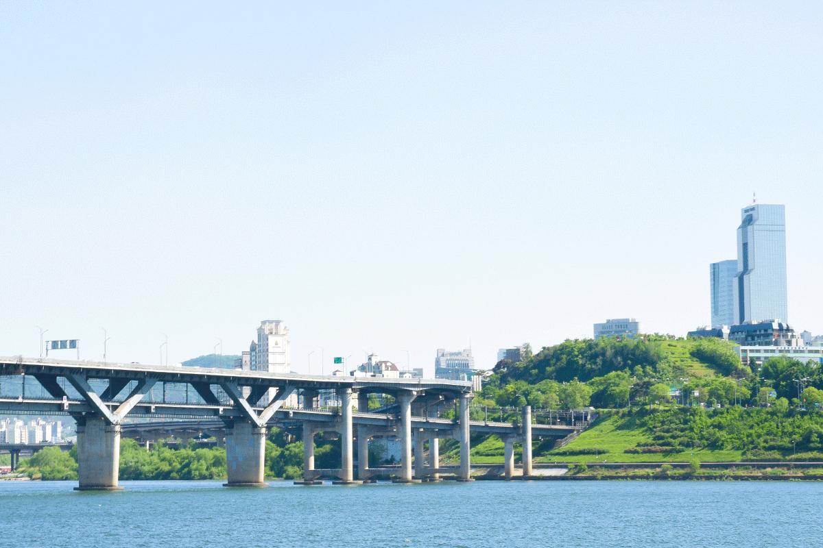 seoul korea ttukseom han river park