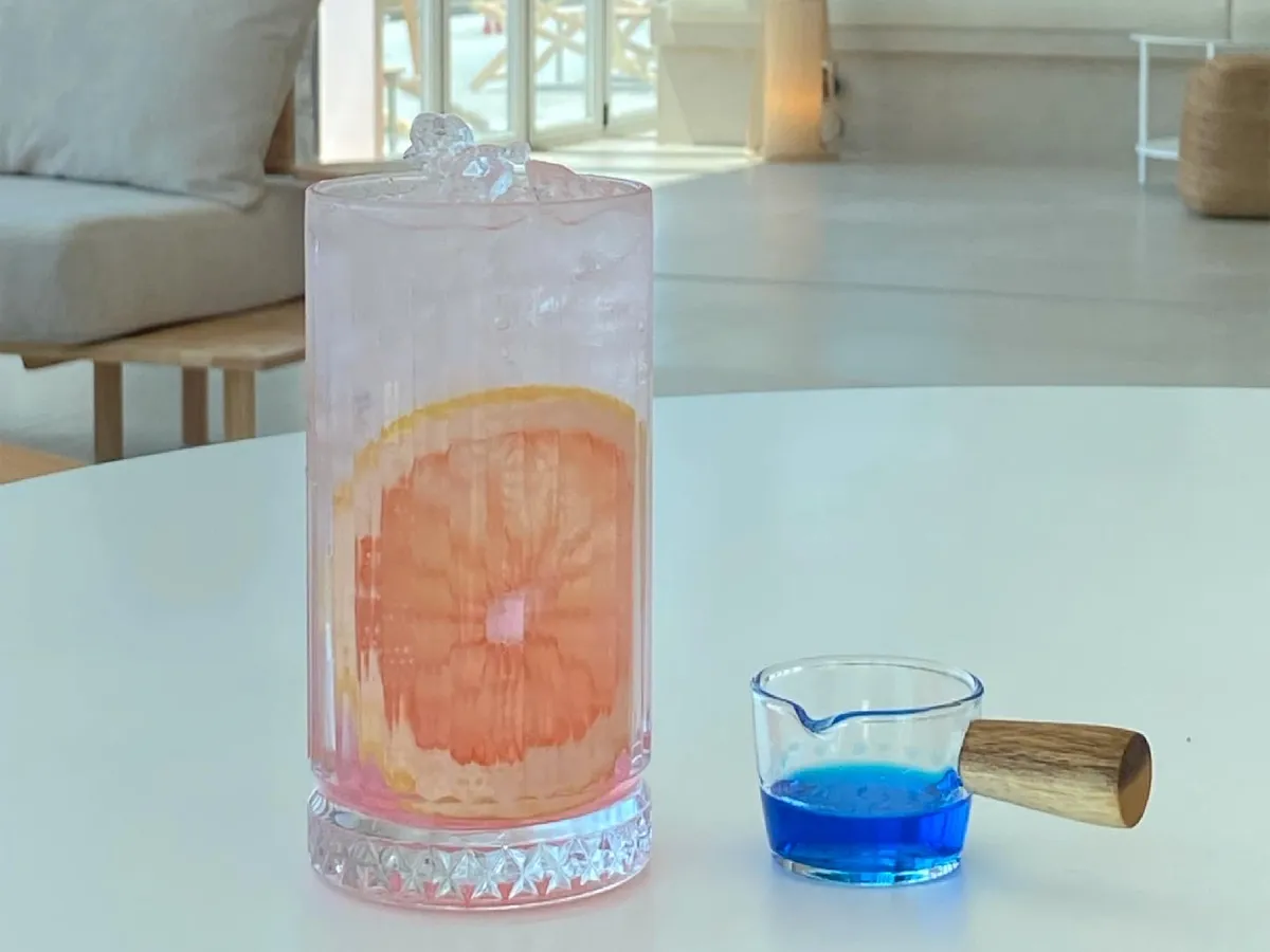 gijang busan korea, 1987 rooftop lounge pink coco drink