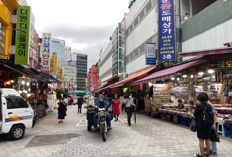 Creatrip: Seoul Station Shopping Guide | Locals' Recommendations ...