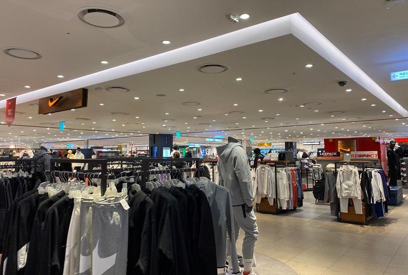 韓国、韓国旅行、韓国観光、ソウル駅、ショッピング、ロッテマート、お土産