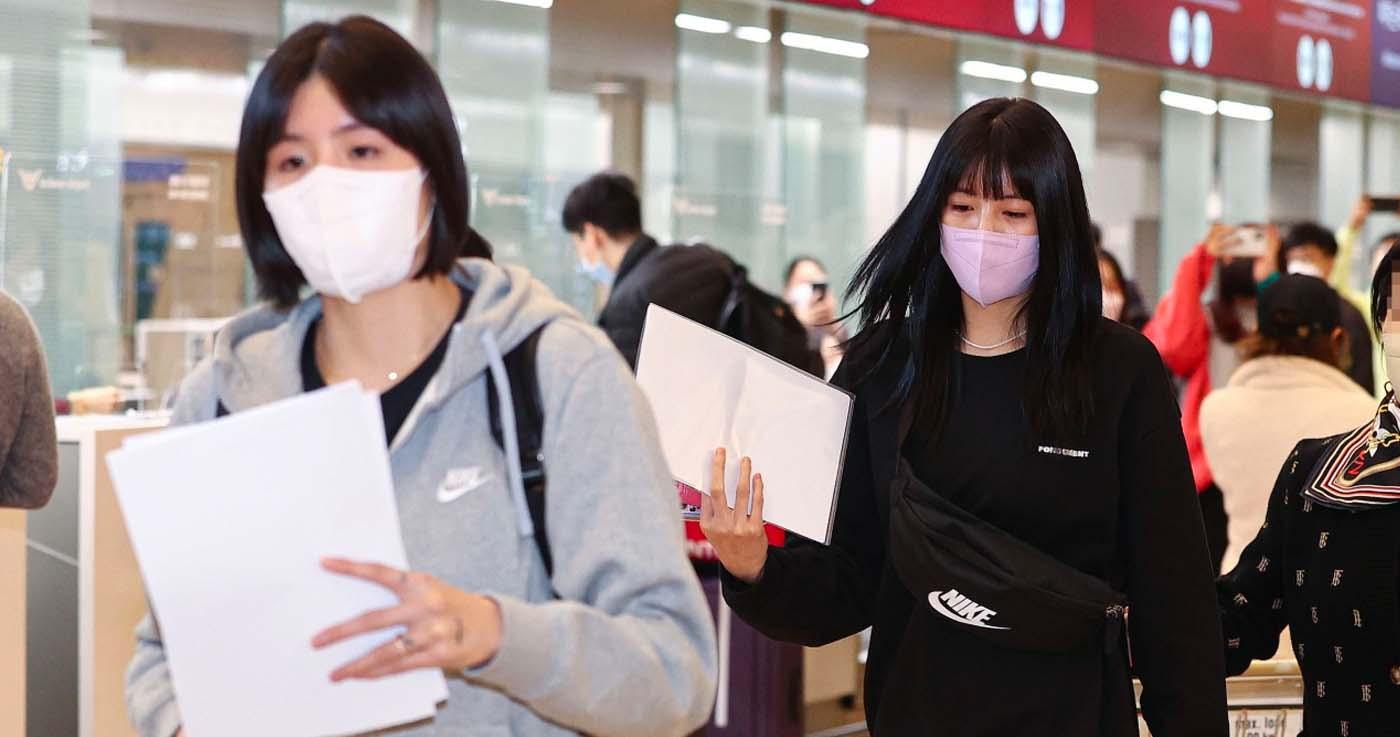 2 แฝดนักวอลเลย์เกาหลีใต้เดินทางไปลีกอาชีพที่กรีซ