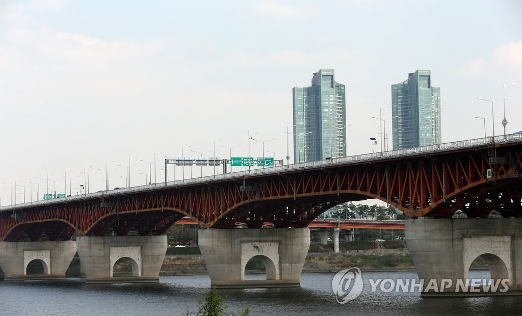 өнөөдөр Сүнгсу гүүр, Сөүл Солонгос